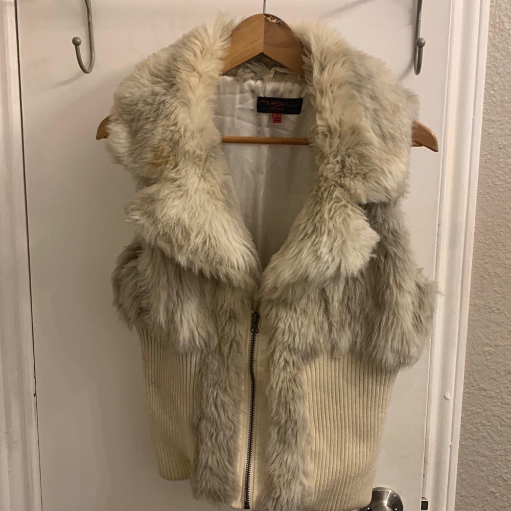 New look faux fur sweater vest
